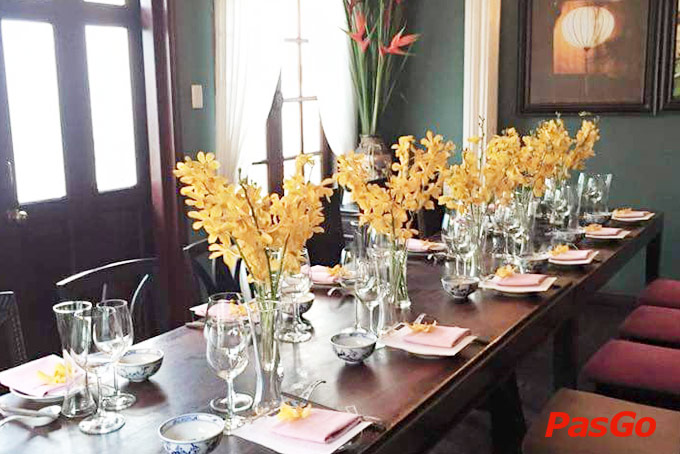 Bloom Saigon Restaurant Hoàng Sa 2